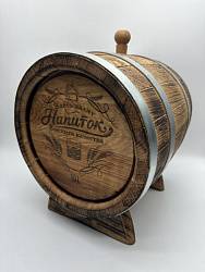 Дубовая бочка подарочная «НАПИТОК ВЫСШЕГО КАЧЕСТВА» внешний обжиг 5 л (кавказский дуб)